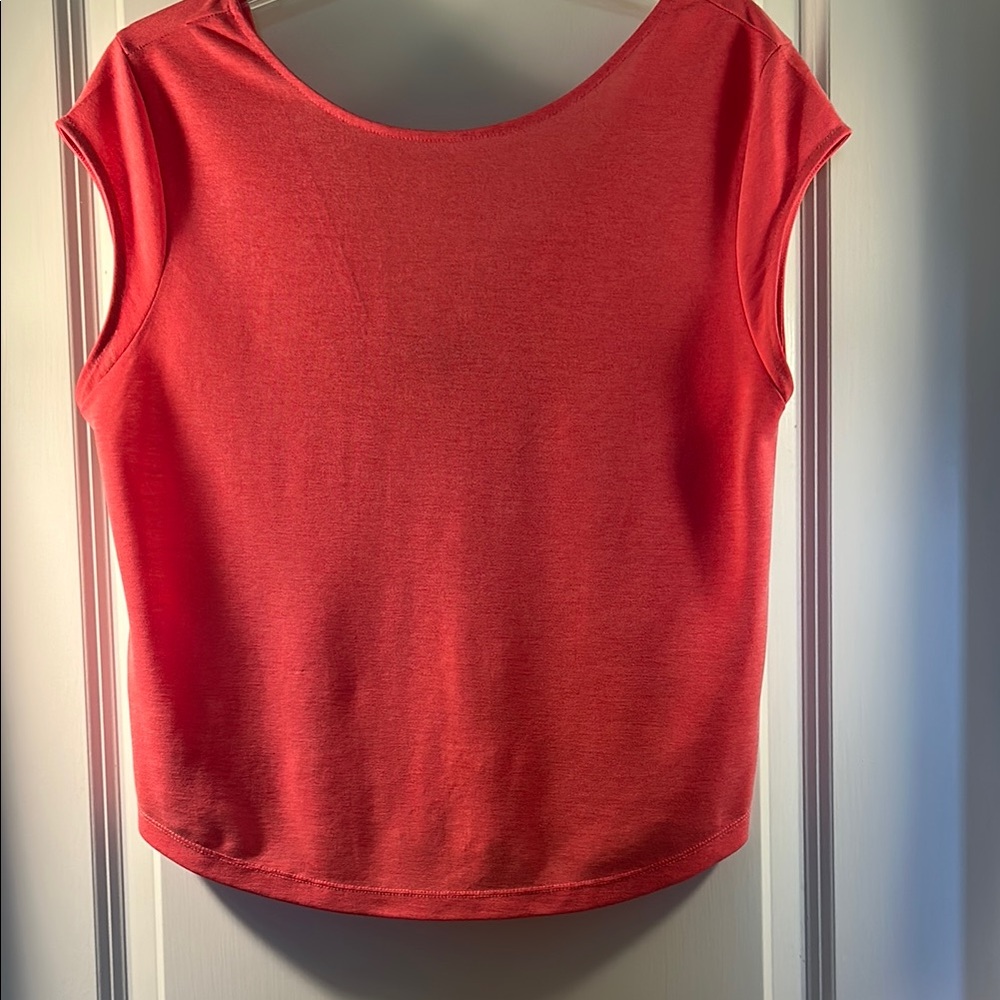 Tildon coral colored Top